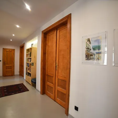 Designer 110m2 With King Size Beds & Equipped Kitchen * Cracovie