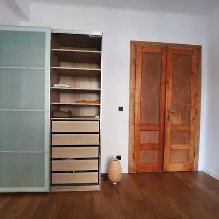 Apartment Designer 110m2 With King Size Beds&equipped Kitchen *