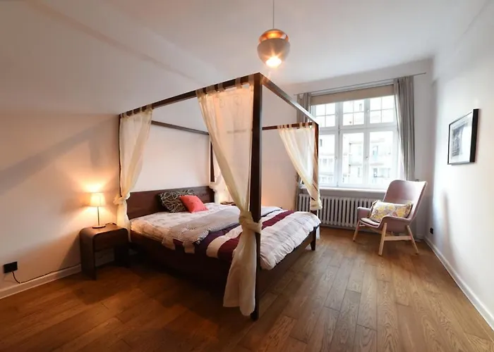 Designer 110m2 With King Size Beds & Equipped Kitchen * Krakow