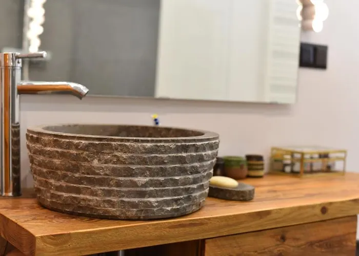 Designer 110m2 With King Size Beds & Equipped Kitchen Krakow