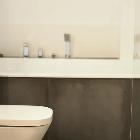 Daire Designer 110m2 With King Size Beds & Equipped Kitchen